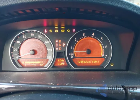 2008 BMW 750Li z USA, uszkodzony, nr VIN WBAHN83548DT84019